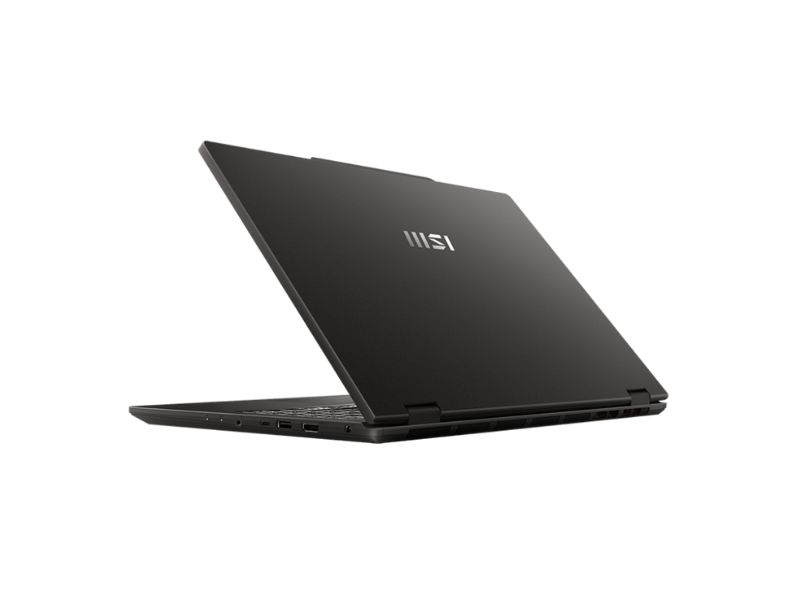 MSi VenturePro 15 Belakang